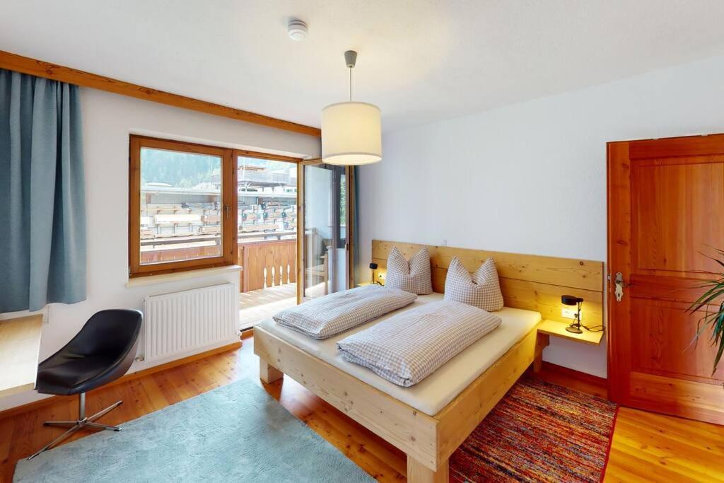 Haus Alberto - Haus Mit 2 Ferienwohnungen Ötztal-Bahnhof Kültér fotó