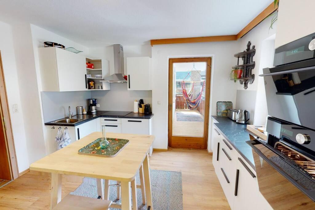 Haus Alberto - Haus Mit 2 Ferienwohnungen Ötztal-Bahnhof Kültér fotó